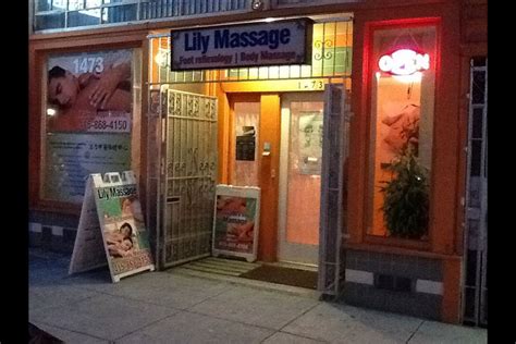Intimate massage Sexual massage Wielen